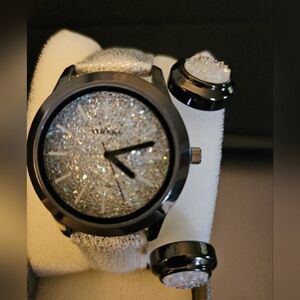 Strada Watch with matching bracelet